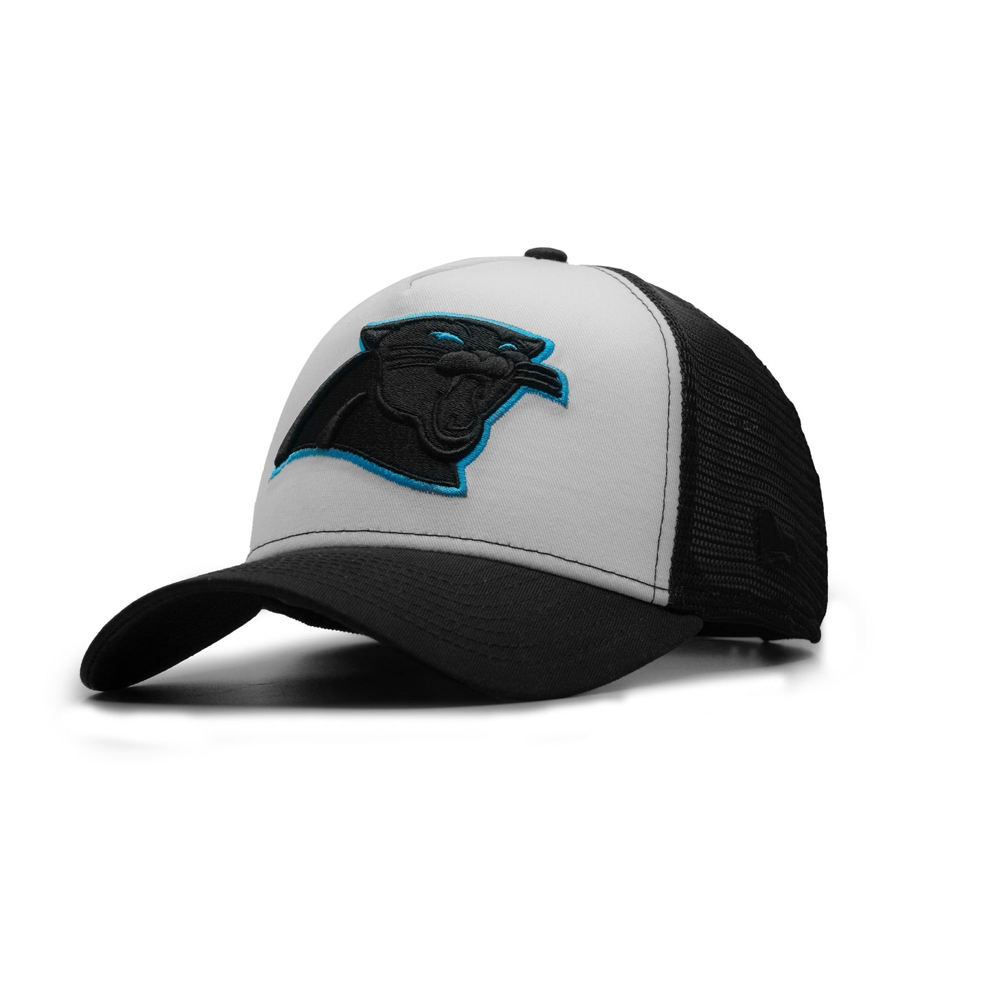 Exclusive New Era x Carolina Panthers Blue Eyed 940 A-Frame Trucker Hat - White/Black