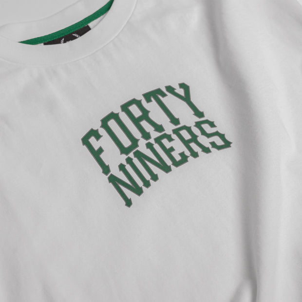 704 Shop x Charlotte 49ers Process™ Forty Niners University Tee - White/Green (Unisex)